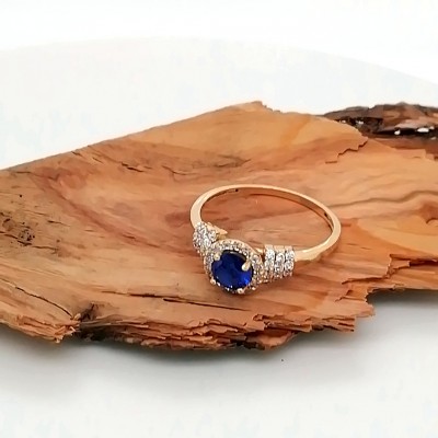 Ring rosette blue saphire stone